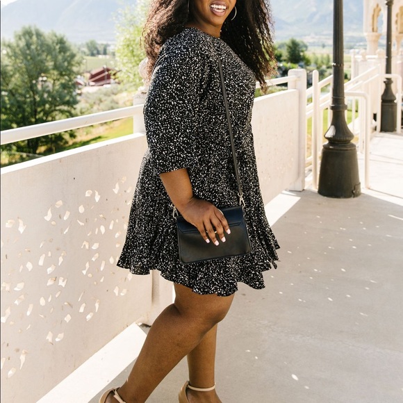 Milky Way Dress - Picture 5 of 10